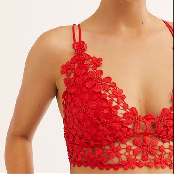 BRAND NEW! FREE PEOPLE DAZIE BRALETTE RED HOT - Picture 2 of 4